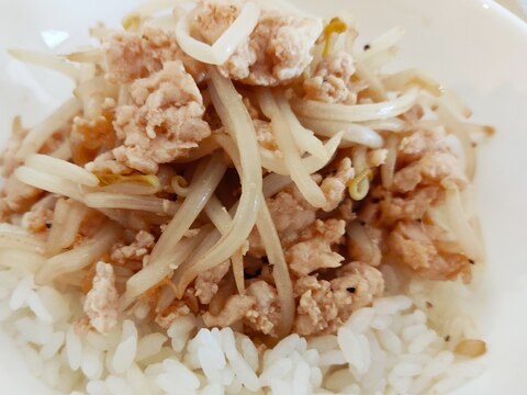 時短&節約☆簡単中華風もやし丼